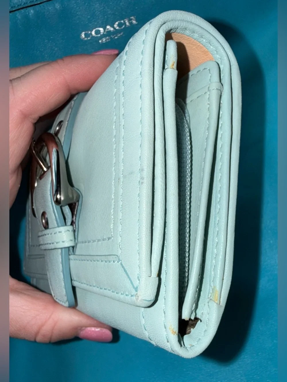 Coach Y2K Soho Silver Buckle Smooth Leather Mint/Sea Foam Folding Snap Wallet - Picture 12 of 12